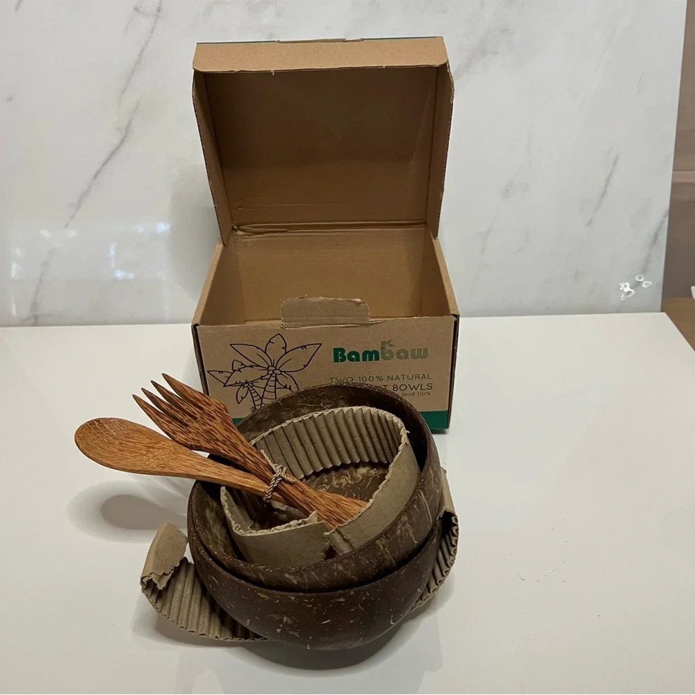 BAMBAW  COCONUT SET WITH WOODEN CUTLERY SET OF TWO WOODEN BOWLS